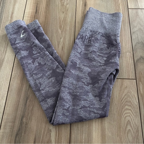 Gymshark Pants - Gymshark Gray Camo Leggings